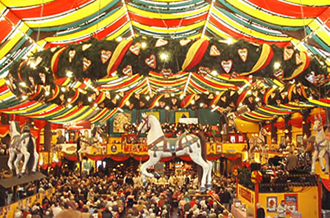 Welcome to the Munich Oktoberfest - Willkommen zur Münchner Wiesn